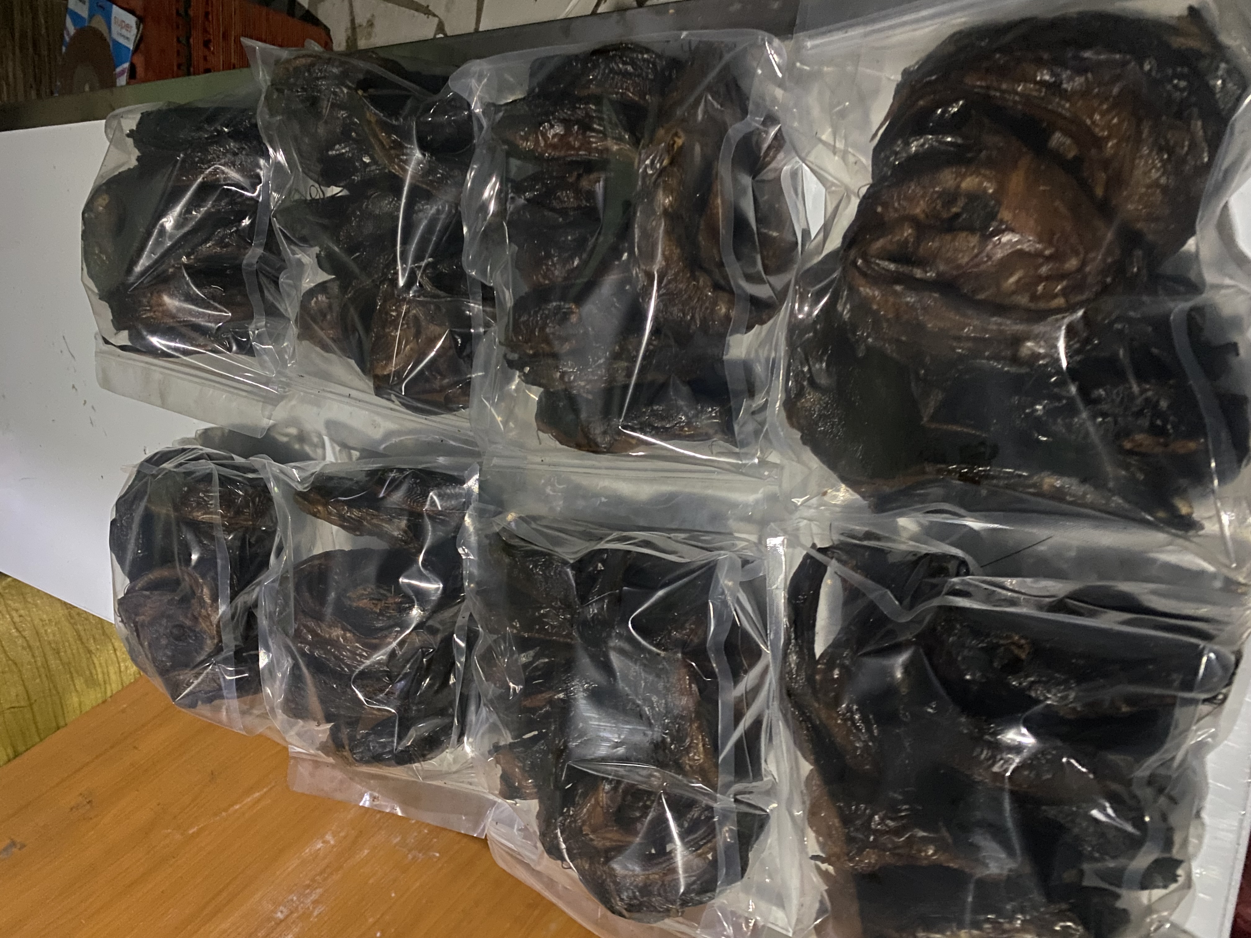 Catfish whole round - Image 2