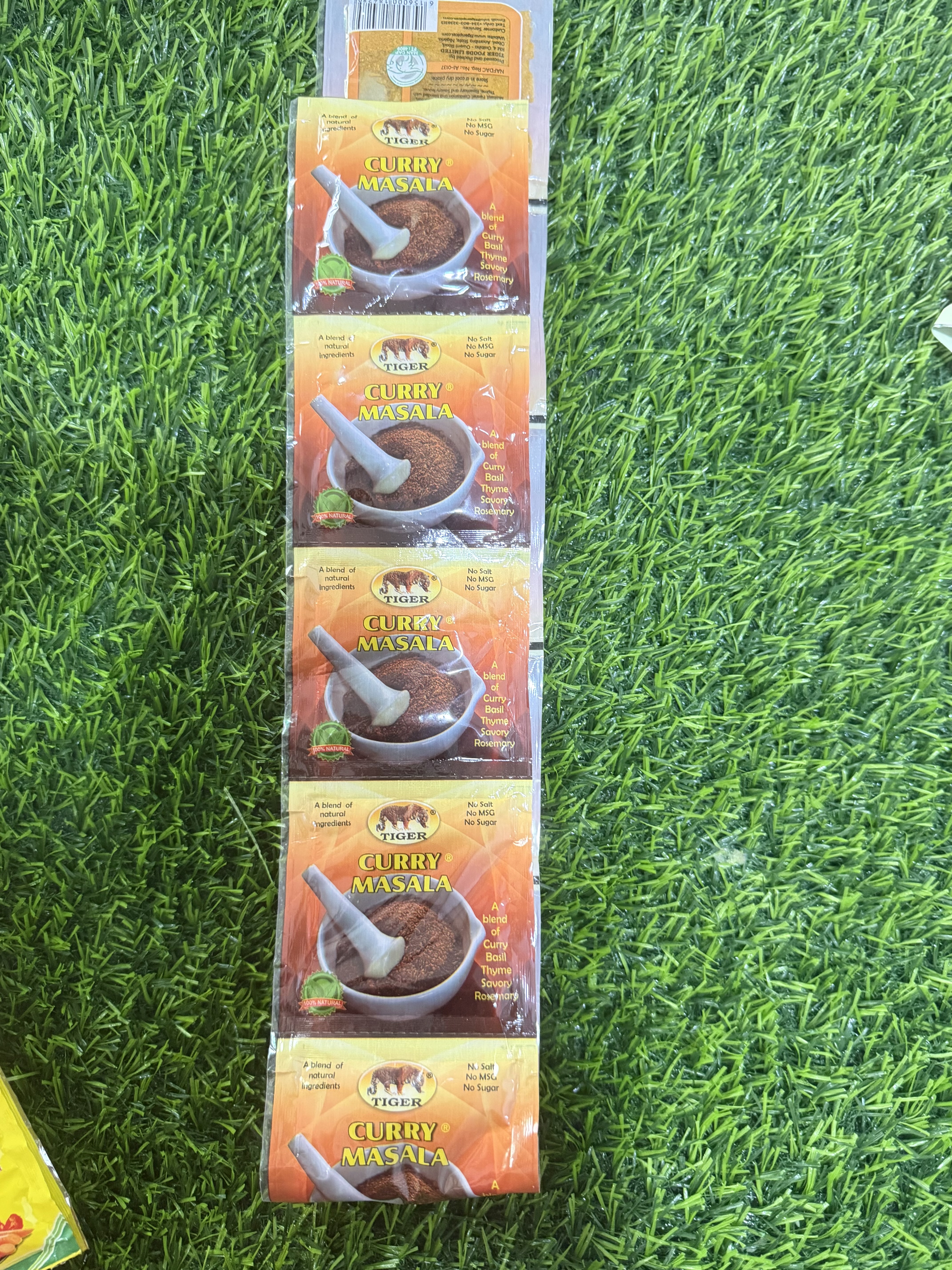 Curry masala small